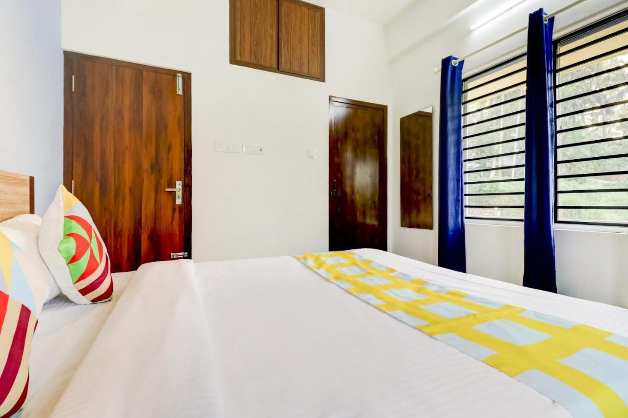 Oyo Home 78041 Luxurious Stay Sastha Homes Calecute Exterior foto